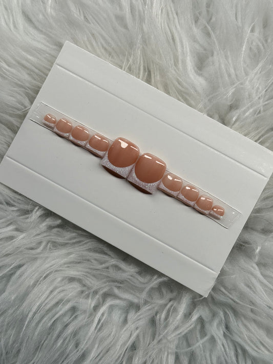 French Shimmer | Toe Nails